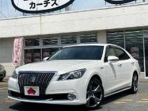 2014 Toyota Crown Majesta