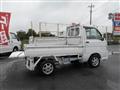 2002 Daihatsu Hijet Truck