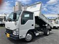 2017 Isuzu Elf Truck