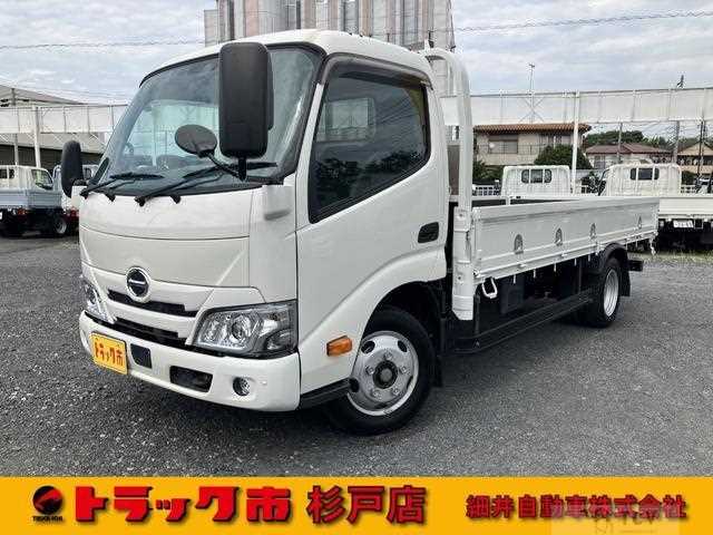 2023 Hino Dutro