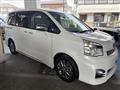 2013 Toyota Voxy