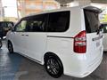 2013 Toyota Voxy