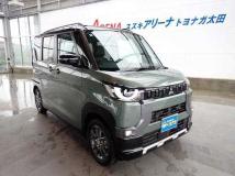 2025 Mitsubishi Mitsubishi Others