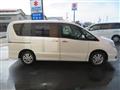2016 Nissan Serena