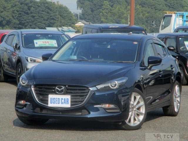 2018 Mazda Axela