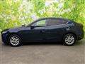 2016 Mazda Axela
