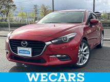 2016 Mazda Axela