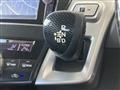 2012 Toyota PRIUS α