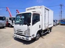 2016 Isuzu Elf Truck