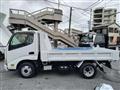 2013 Hino Dutro