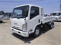2015 Isuzu Elf Truck