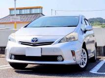 2012 Toyota PRIUS α