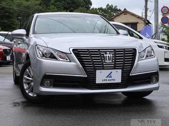 2013 Toyota Crown