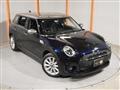 2019 BMW MINI