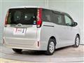 2015 Toyota Noah