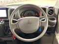 2016 Mitsubishi Minicab Van