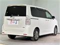 2011 Toyota Voxy