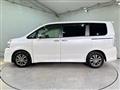 2011 Toyota Voxy