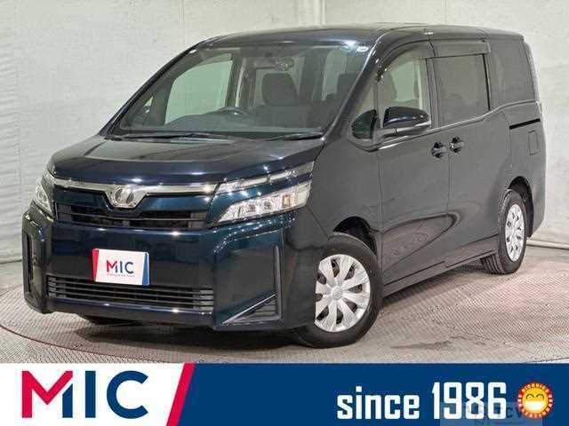 2018 Toyota Voxy