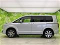 2022 Mitsubishi Delica D5