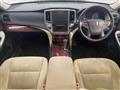 2016 Toyota Crown Majesta