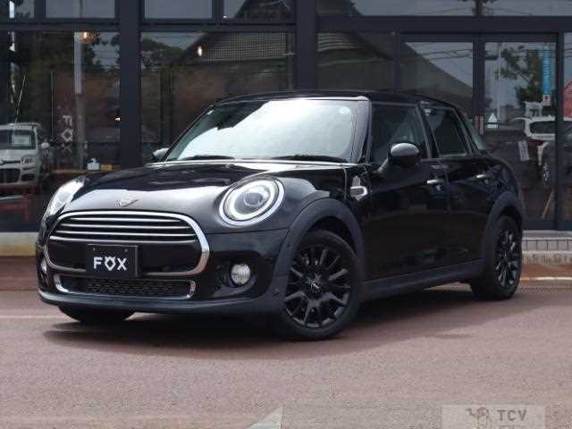 2019 BMW MINI