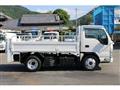 2013 Isuzu Elf Truck