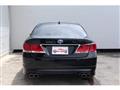 2013 Toyota Crown Hybrid