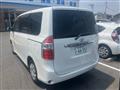 2010 Toyota Noah