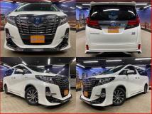 2017 Toyota Alphard Hybrid