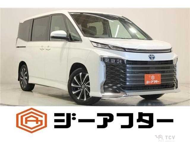 2022 Toyota Voxy