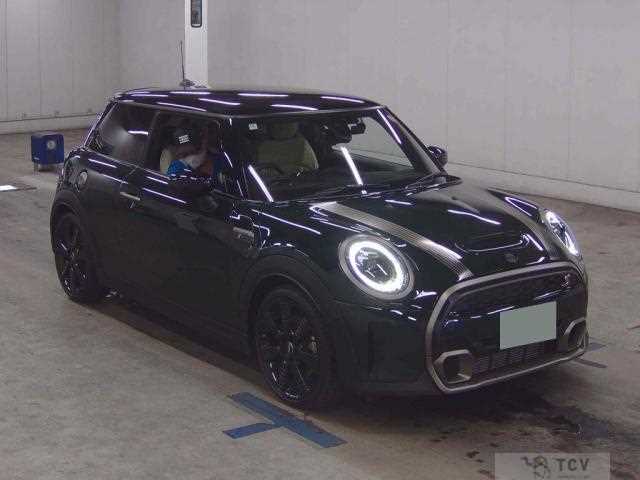 2022 BMW MINI