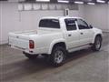 2002 Toyota Hilux Sports Pickup