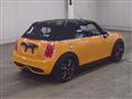 2017 BMW MINI