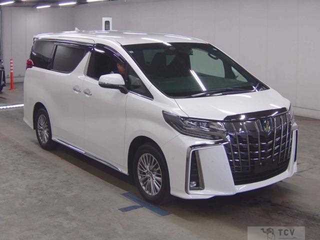 2022 Toyota Alphard Hybrid