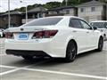 2017 Toyota Crown Hybrid