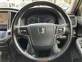 2017 Toyota Crown Hybrid