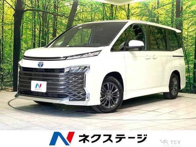 2023 Toyota Voxy
