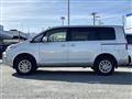 2018 Mitsubishi Delica D5