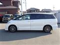 2013 Toyota Estima