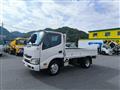 2013 Hino Dutro