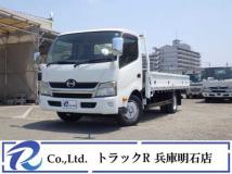 2013 Hino Dutro