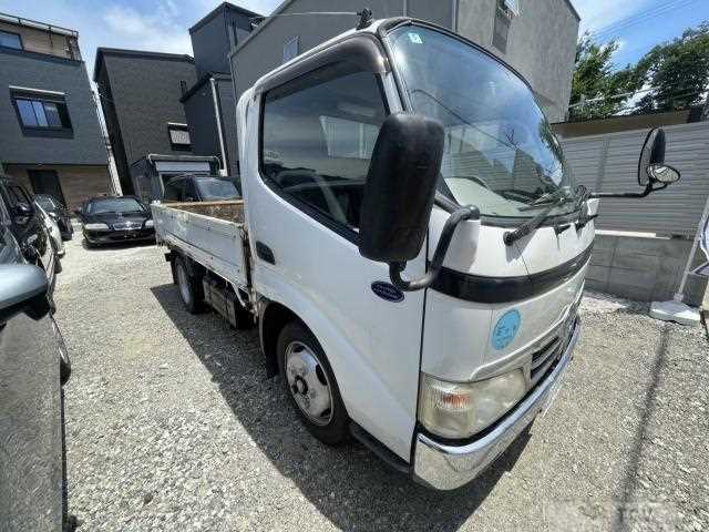 2008 Hino Dutro