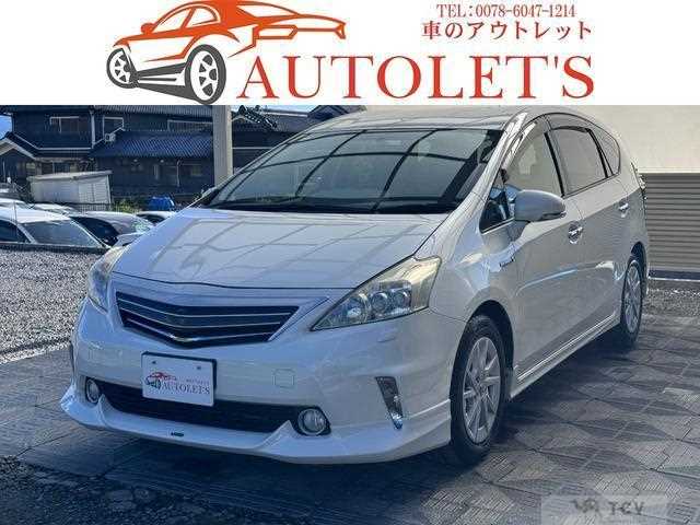 2012 Toyota PRIUS α