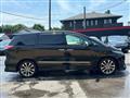 2016 Toyota Estima
