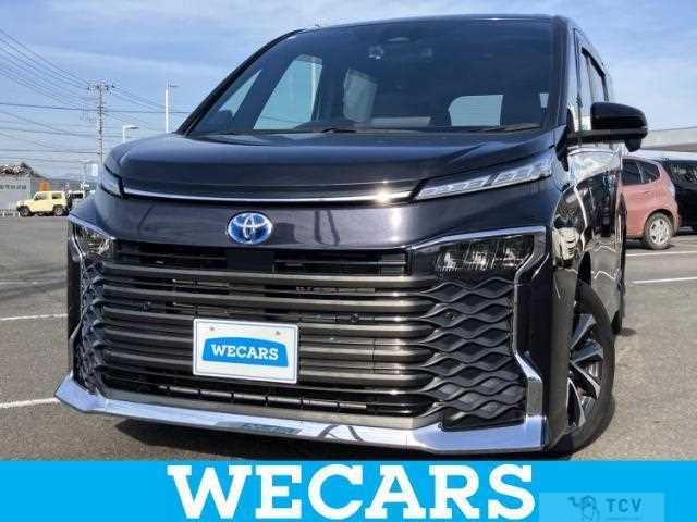 2023 Toyota Voxy