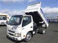 2012 Hino Dutro