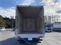 2025 Mitsubishi Fuso Canter