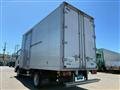 2020 Isuzu Elf Truck