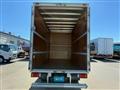 2020 Isuzu Elf Truck